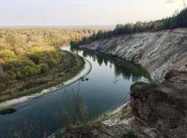 Бежит река – моет берега...
